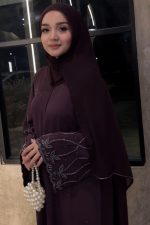 Waheeda Plum - Image 4